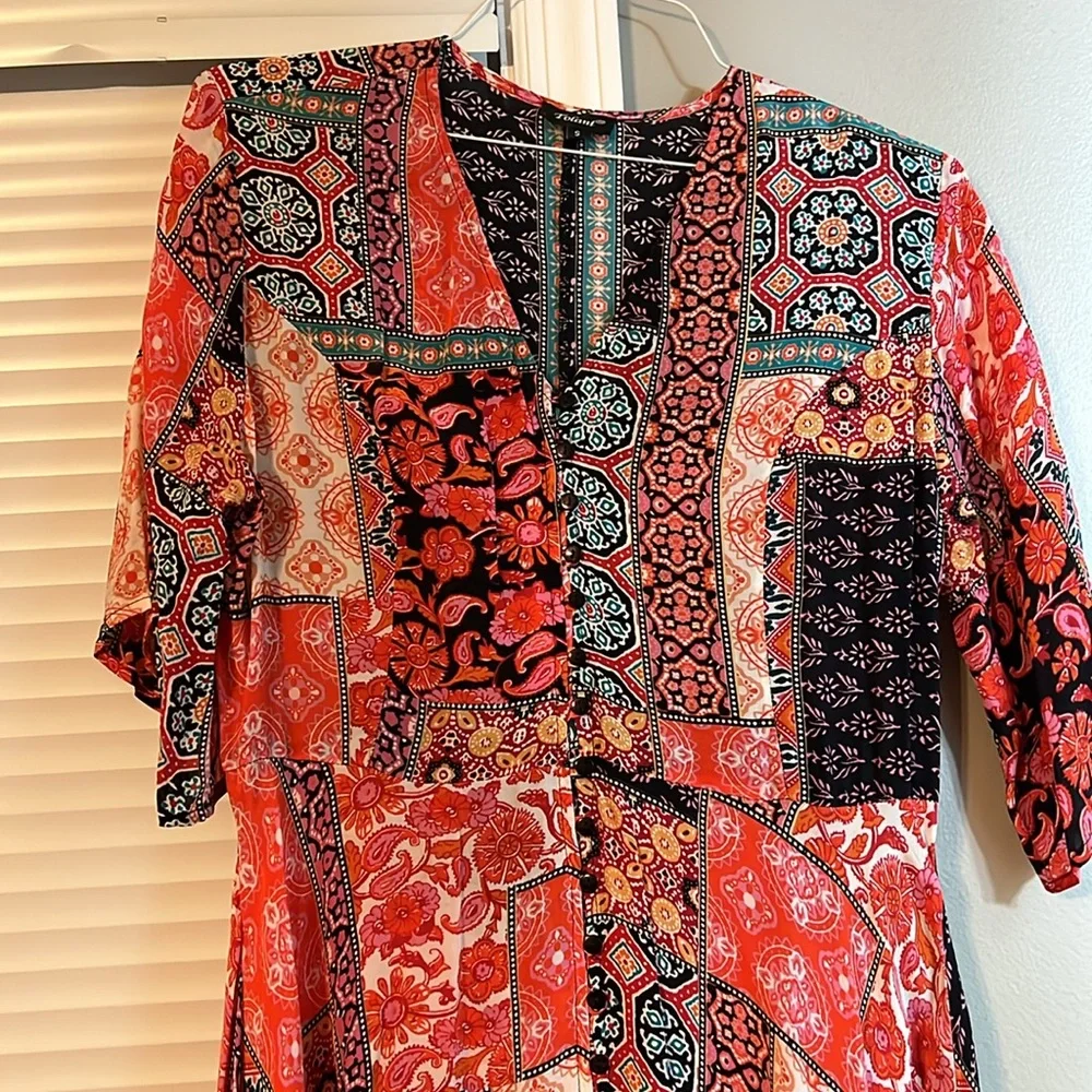 Tolani Dress - Picture 2 of 4